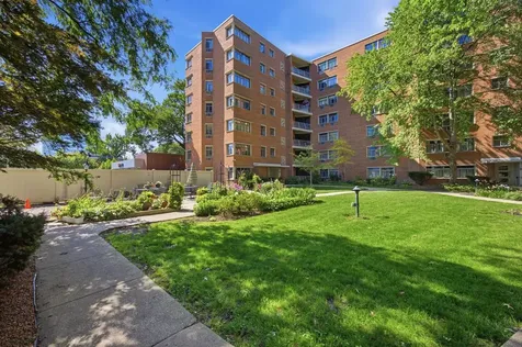 1864 Sherman Avenue Evanston IL 60201