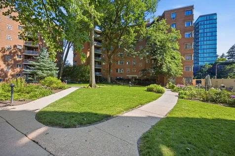 1864 Sherman Avenue Evanston IL 60201