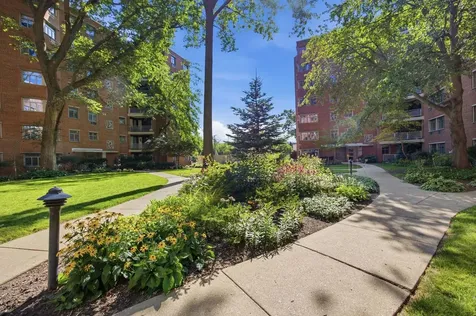 1864 Sherman Avenue Evanston IL 60201