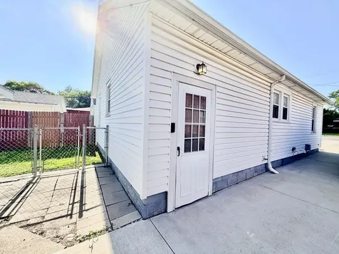 415 East 12th Street Streator IL 61364