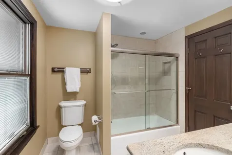 2621 Landwehr Road Glenview IL 60026