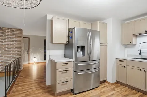 114 South Willow Lane Glenwood IL 60425