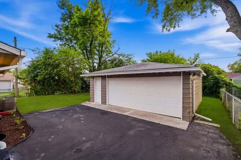 114 South Willow Lane Glenwood IL 60425