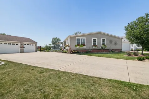 23036 Pinehurst Drive Frankfort IL 60423