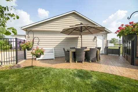 23036 Pinehurst Drive Frankfort IL 60423
