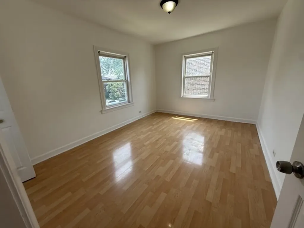 4304 South Christiana Avenue Chicago IL 60632