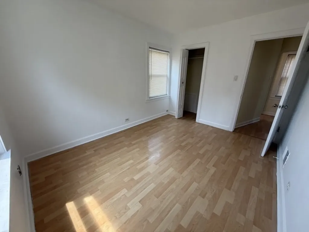 4304 South Christiana Avenue Chicago IL 60632