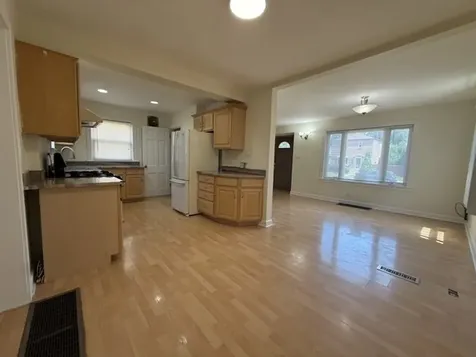 4304 South Christiana Avenue Chicago IL 60632