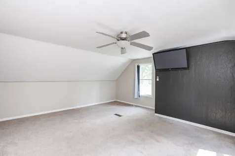 1345 Inglesh Avenue Kankakee IL 60901