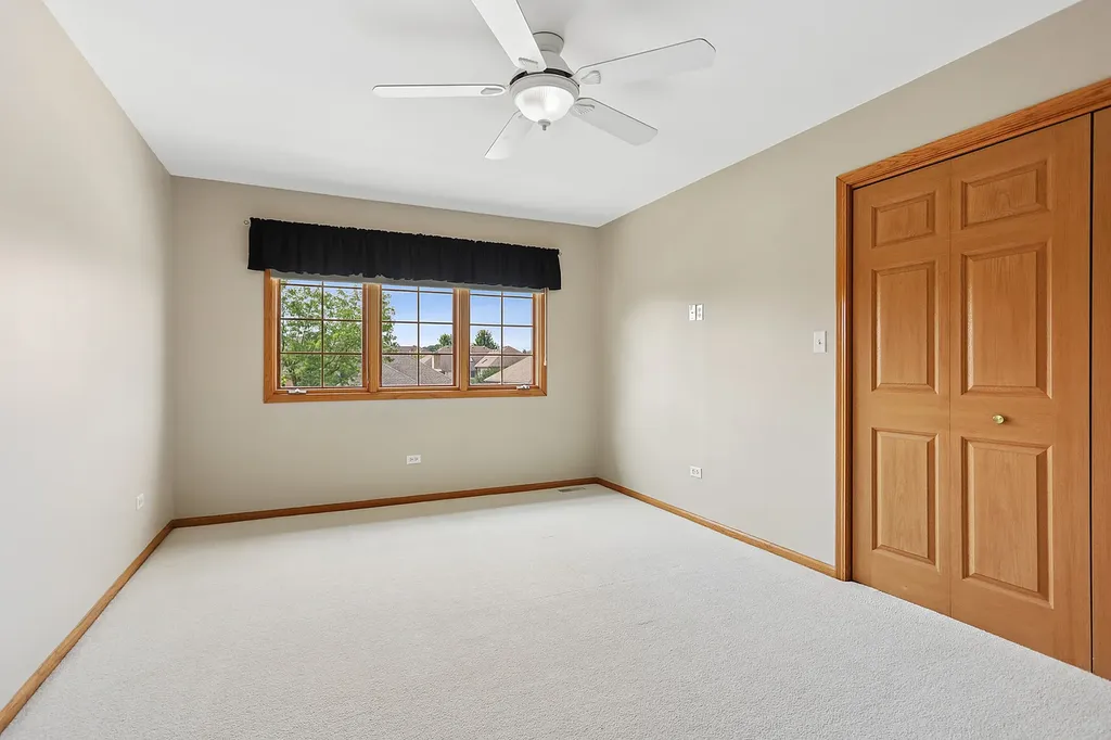 10536 Pentagon Drive Orland Park IL 60467
