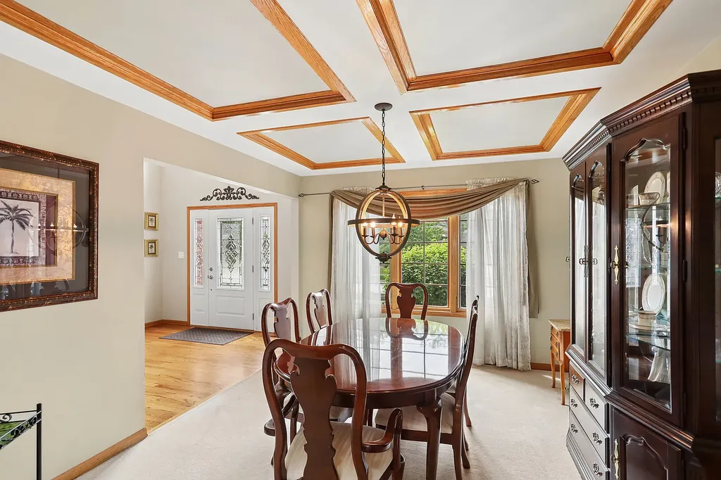 10536 Pentagon Drive Orland Park IL 60467