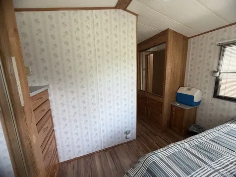 13-133 Woodhaven Lakes Sublette IL 61367