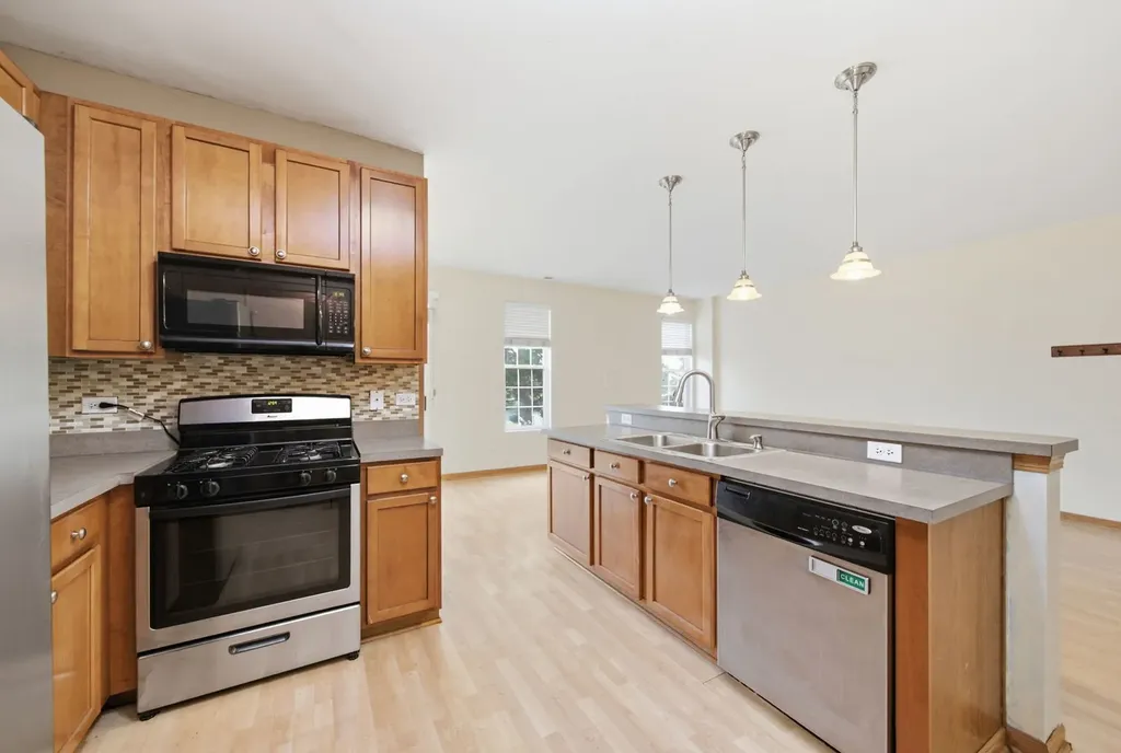 5009 Corning Court Plainfield IL 60586