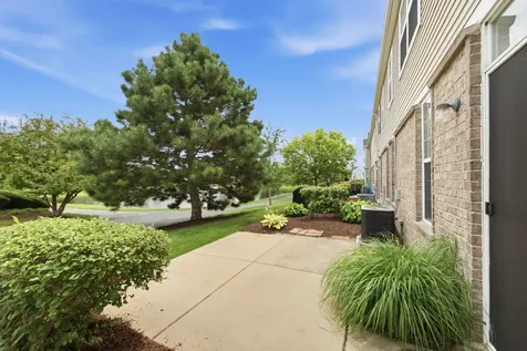 5009 Corning Court Plainfield IL 60586