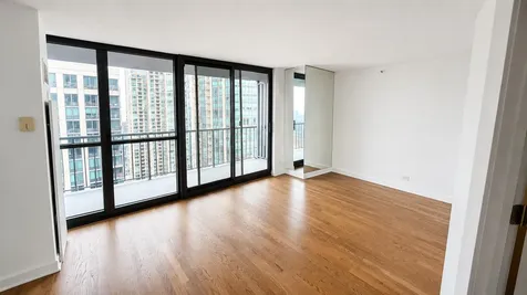 10 East Ontario Street Chicago IL 60611
