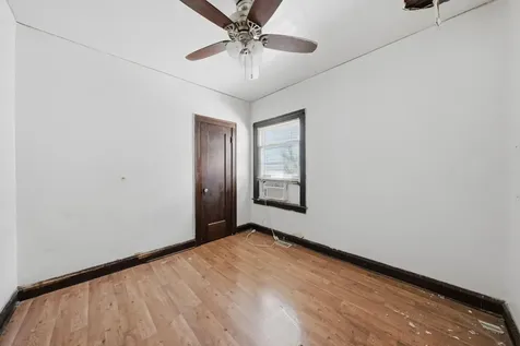 9250 South Ada Street Chicago IL 60620