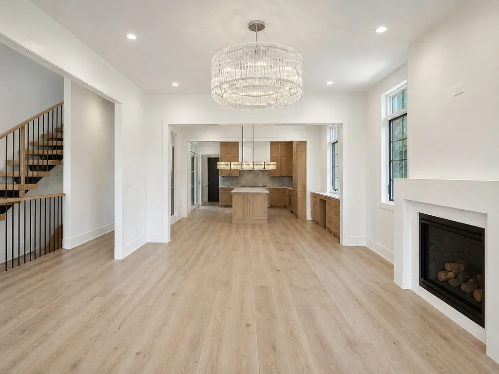 107 South Webster Street Naperville IL 60540