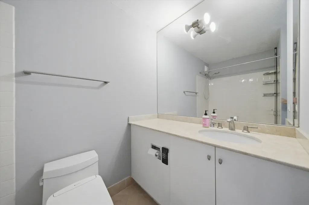 405 North Wabash Avenue Chicago IL 60611