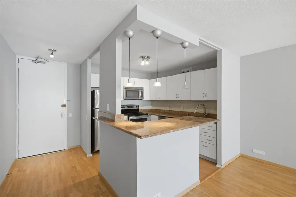 405 North Wabash Avenue Chicago IL 60611