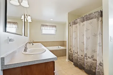 1196 Fawn Circle Manteno IL 60950