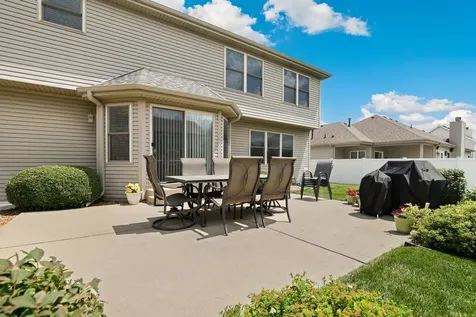 1196 Fawn Circle Manteno IL 60950