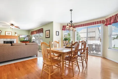 1196 Fawn Circle Manteno IL 60950