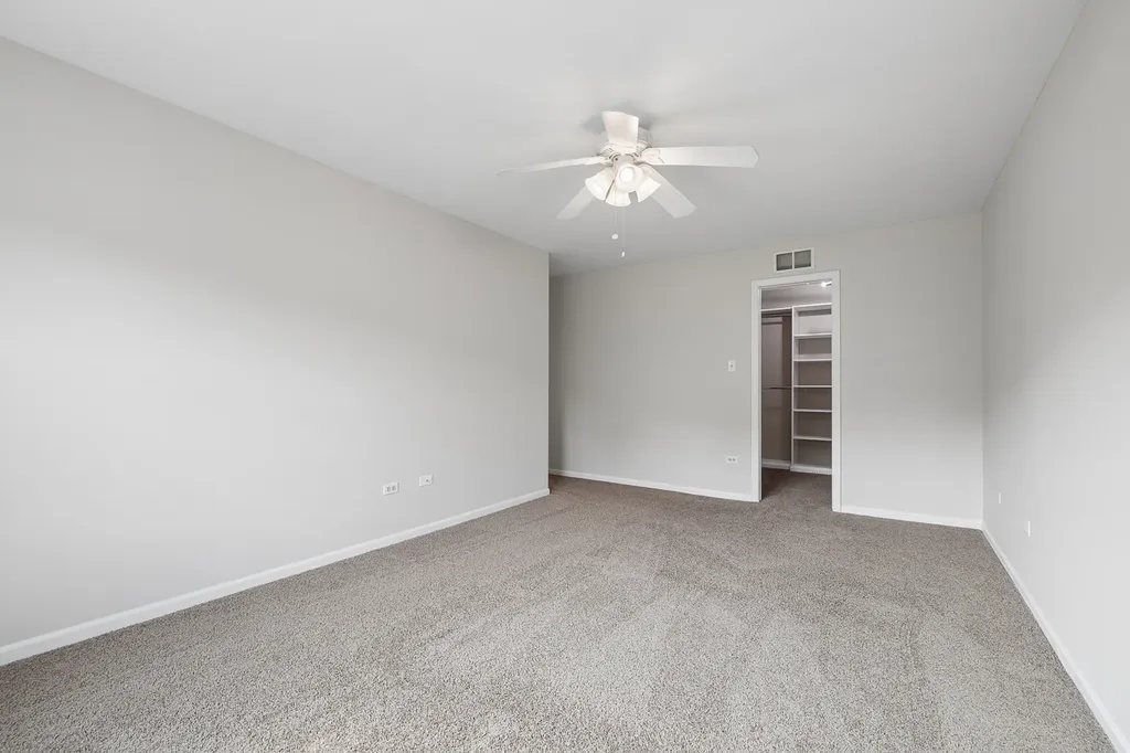13962 South Cambridge Circle Plainfield IL 60544