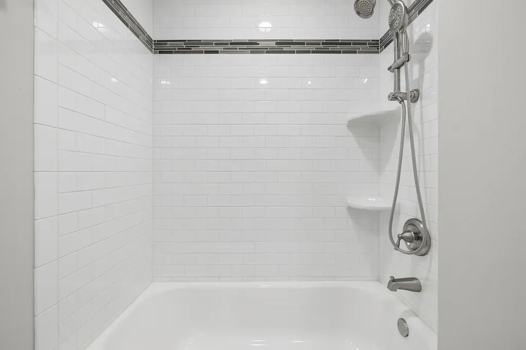 13962 South Cambridge Circle Plainfield IL 60544