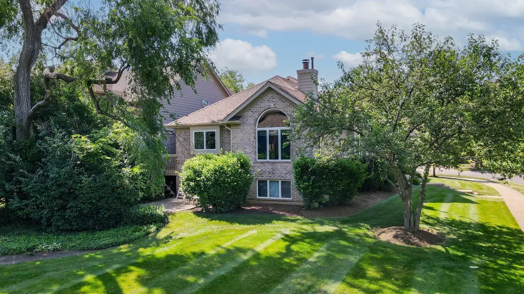 2260 Durand Drive Downers Grove IL 60515