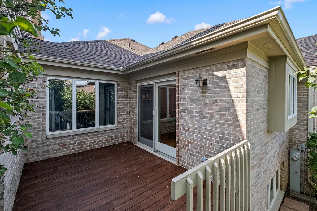 2260 Durand Drive Downers Grove IL 60515