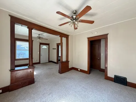 3325 7 1/2 Avenue Rock Island IL 61201