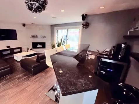 2519 Parkwood Lane Des Plaines IL 60018