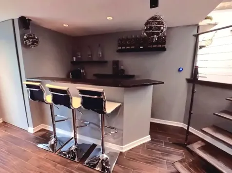 2519 Parkwood Lane Des Plaines IL 60018