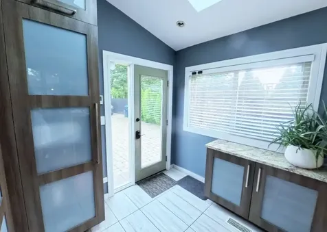 2519 Parkwood Lane Des Plaines IL 60018