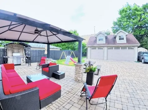 2519 Parkwood Lane Des Plaines IL 60018