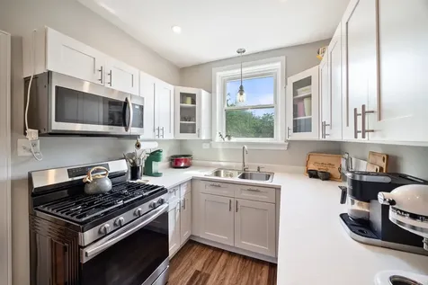 338 South East Avenue Oak Park IL 60302