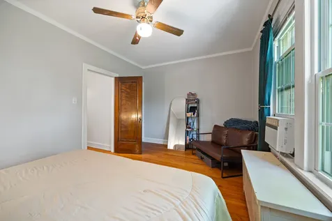 338 South East Avenue Oak Park IL 60302