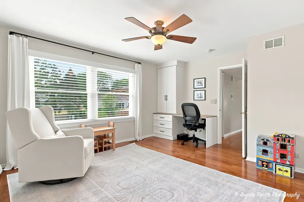 723 Edelweiss Drive Lake Zurich IL 60047
