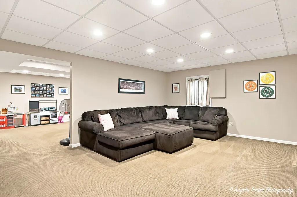 723 Edelweiss Drive Lake Zurich IL 60047