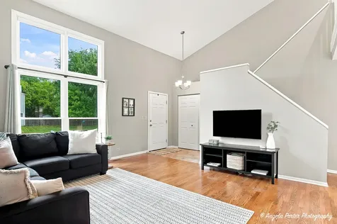 723 Edelweiss Drive Lake Zurich IL 60047