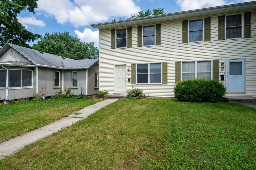 510 East Mulberry Street Bloomington IL 61701