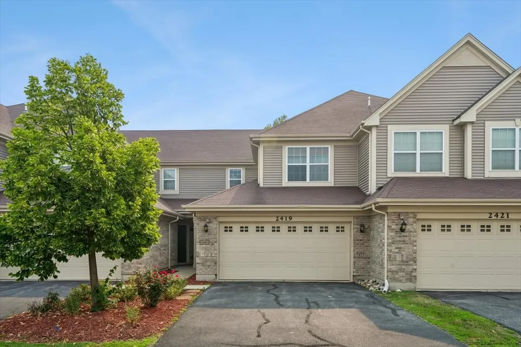 2419 Birch Street Des Plaines IL 60018