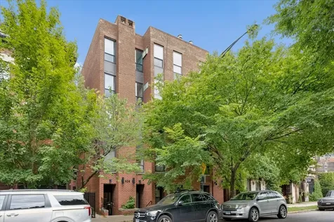 636 West Webster Avenue Chicago IL 60614