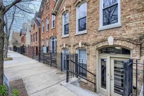 1629 West Julian Street Chicago IL 60622