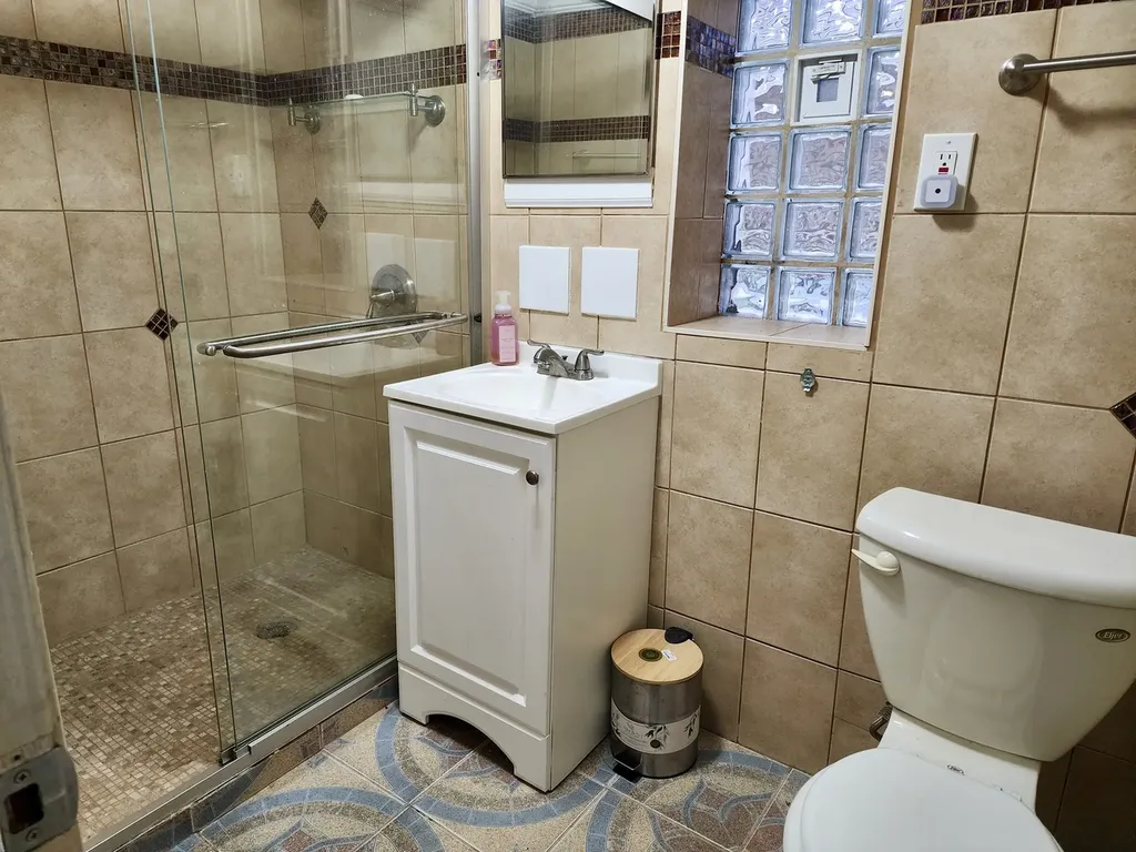 8438 South Morgan Street Chicago IL 60620