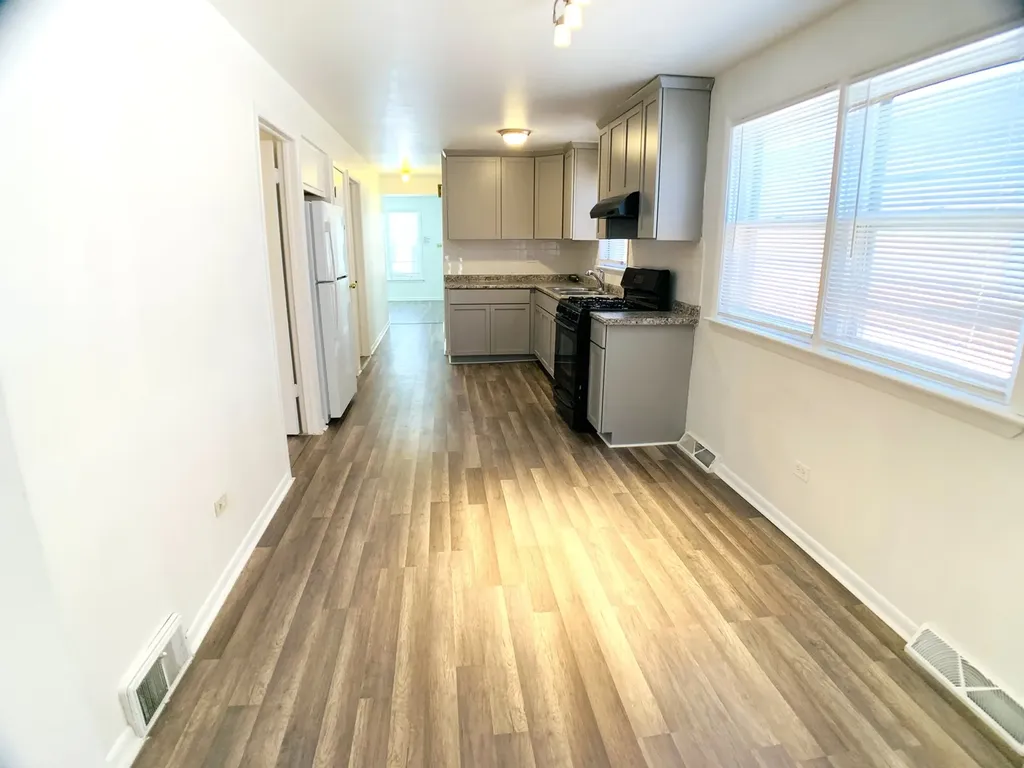 3451 West 38th Street Chicago IL 60632