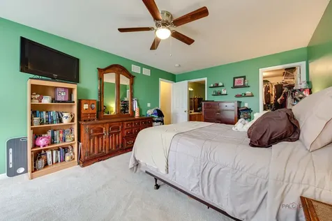 225 Midlane Drive Crystal Lake IL 60012