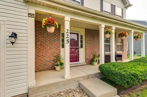 225 Midlane Drive Crystal Lake IL 60012