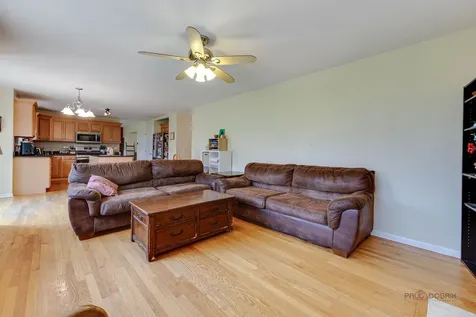 225 Midlane Drive Crystal Lake IL 60012