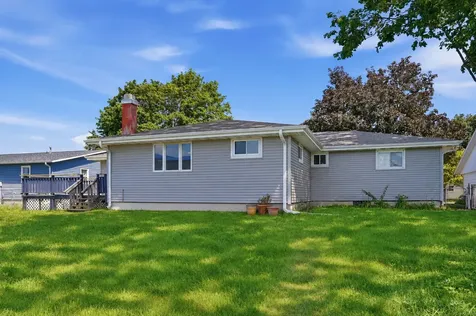 707 East 19th Street Sterling IL 61081